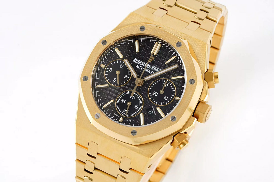 Audemars Piguet Royal Oak Chronograph: Yellow Gold