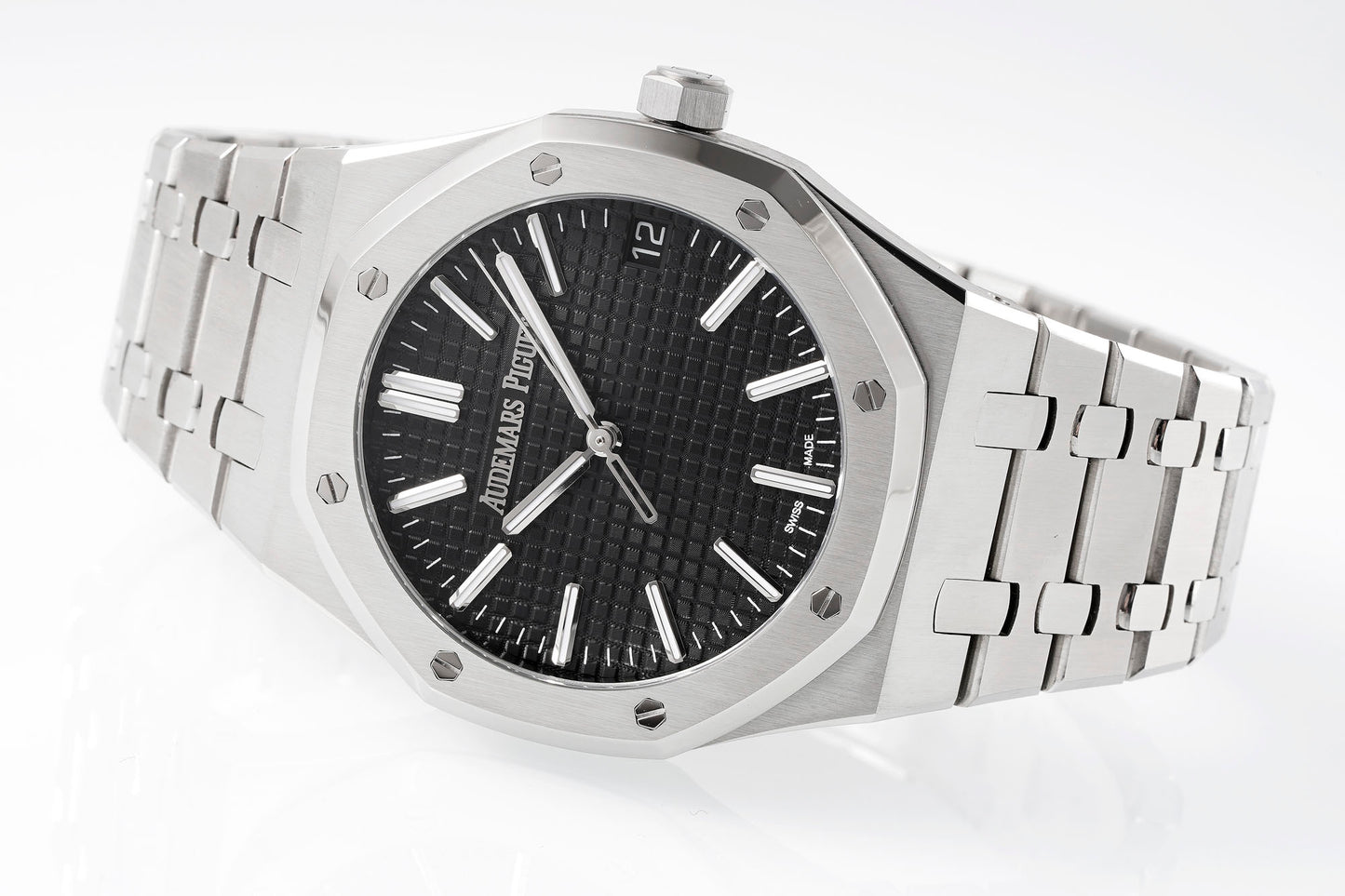 Audemars Piguet ROYAL OAK SELFWINDING "50TH ANNIVERSARY": Black