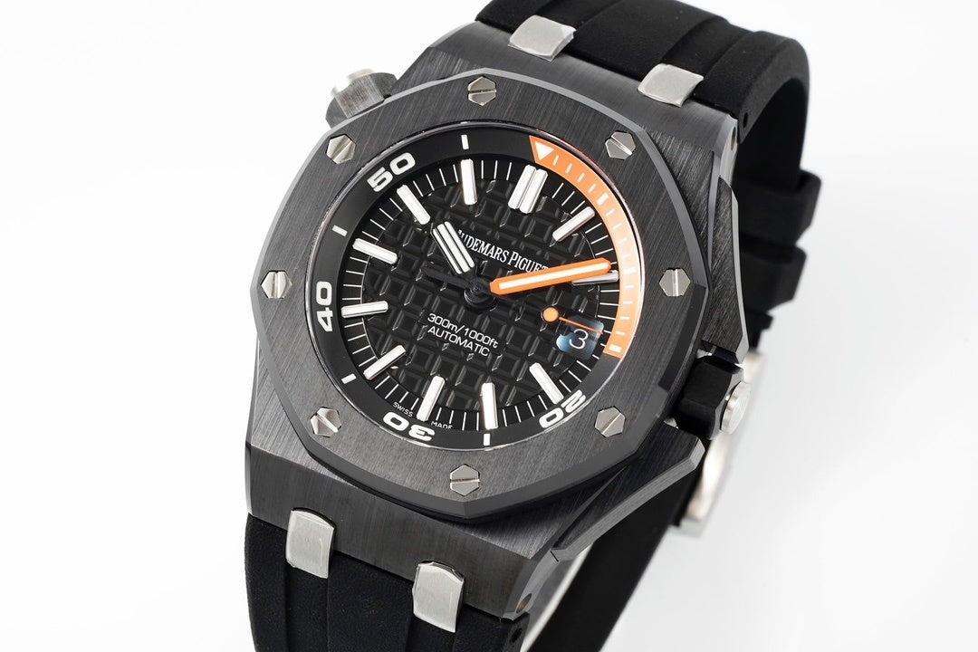 Audemars Piguet Royal Oak Offshore Diver 15707CE.OO.A002CA.01 : Orange "The Beast"