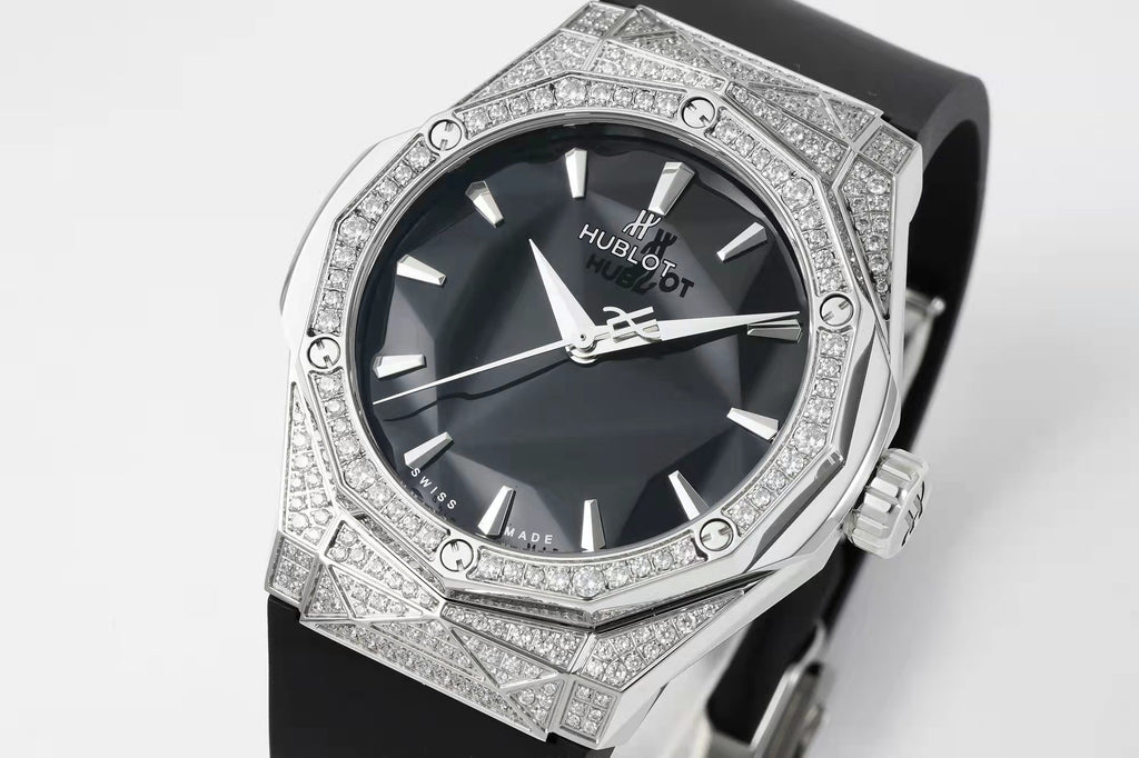 Hublot Classic Fusion Orlinski Titanium Pavé 550.NS.1800.RX.1604.ORL19 : Polished Faceted Black "Iced Out"