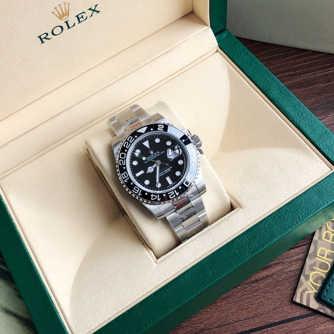Rolex GMT-Master II 116710LN : Stainless Steel / Black