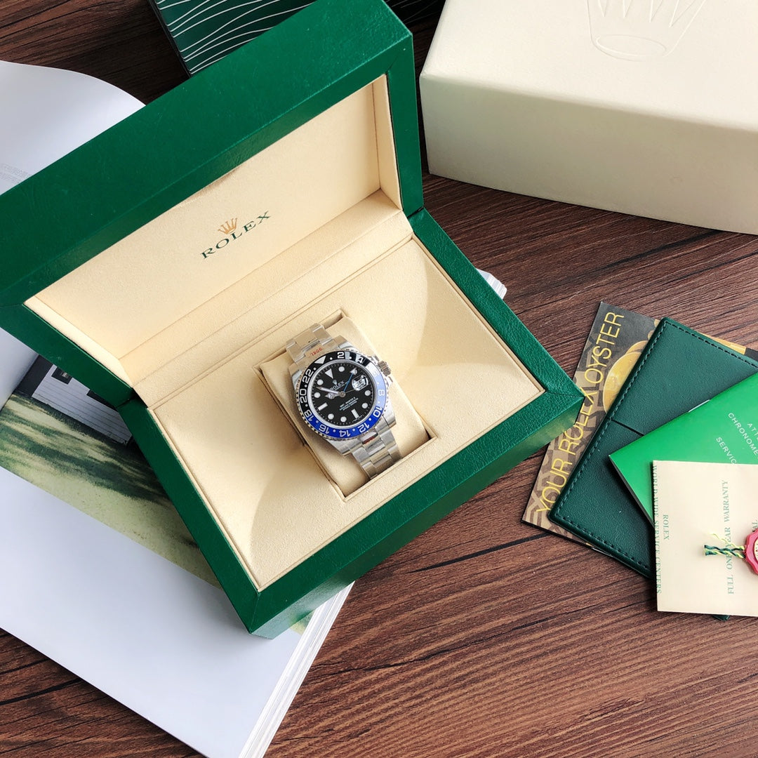 Rolex GMT-Master II 126710BLNR : Stainless Steel / Black & Blue