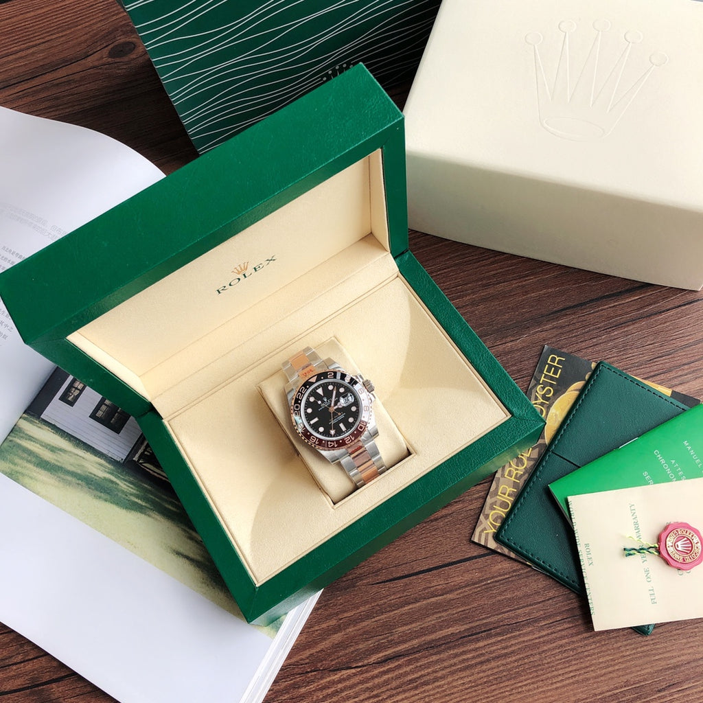 Rolex GMT-Master II 126711CHNR : Black Dial "Root Beer"