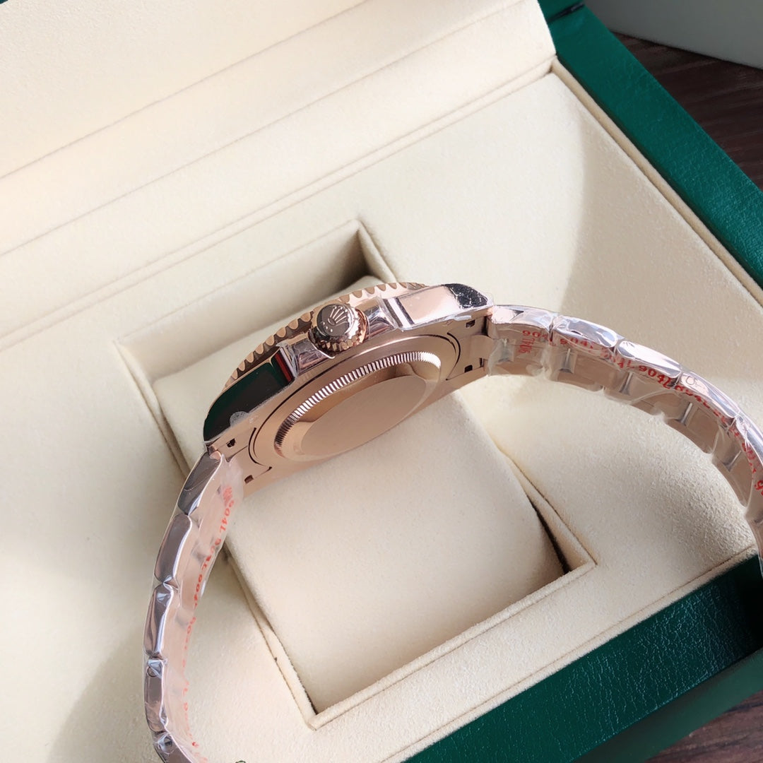 Rolex GMT-Master II 126715CHNR : Everose Gold / Black & Brown