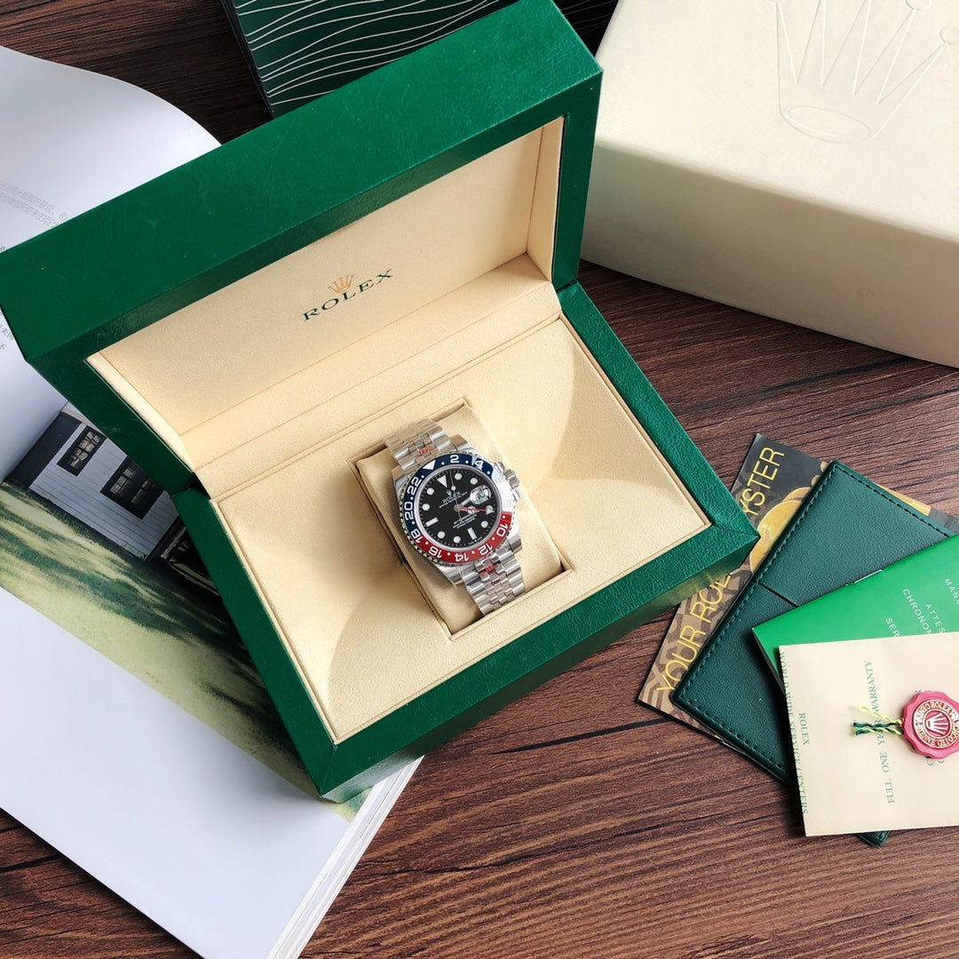 Rolex GMT-Master II 126710BLRO : Stainless Steel / Red & Blue