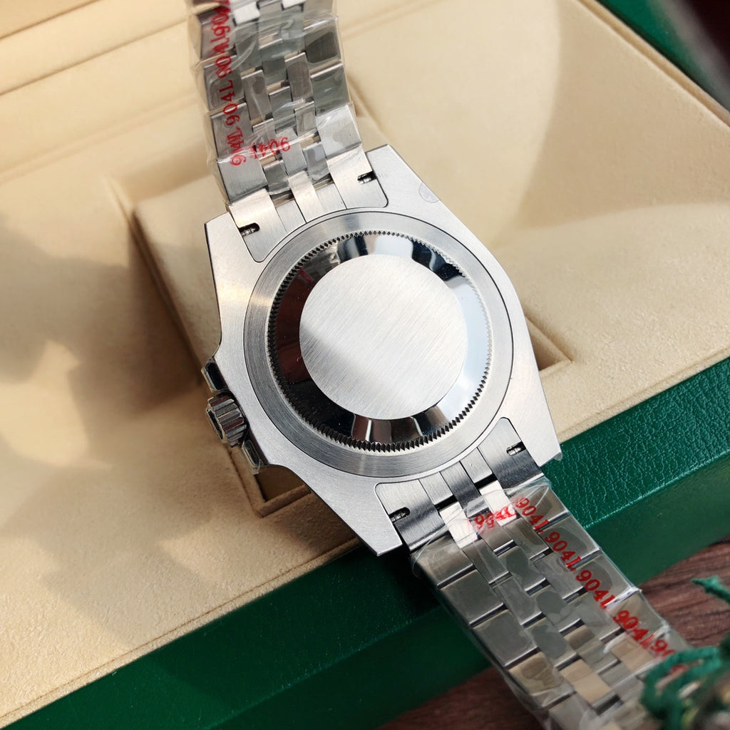 Rolex GMT-Master II 126710BLRO : Stainless Steel / Red & Blue