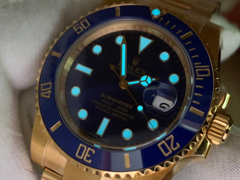 Rolex Submariner : Gold, Blue dial
