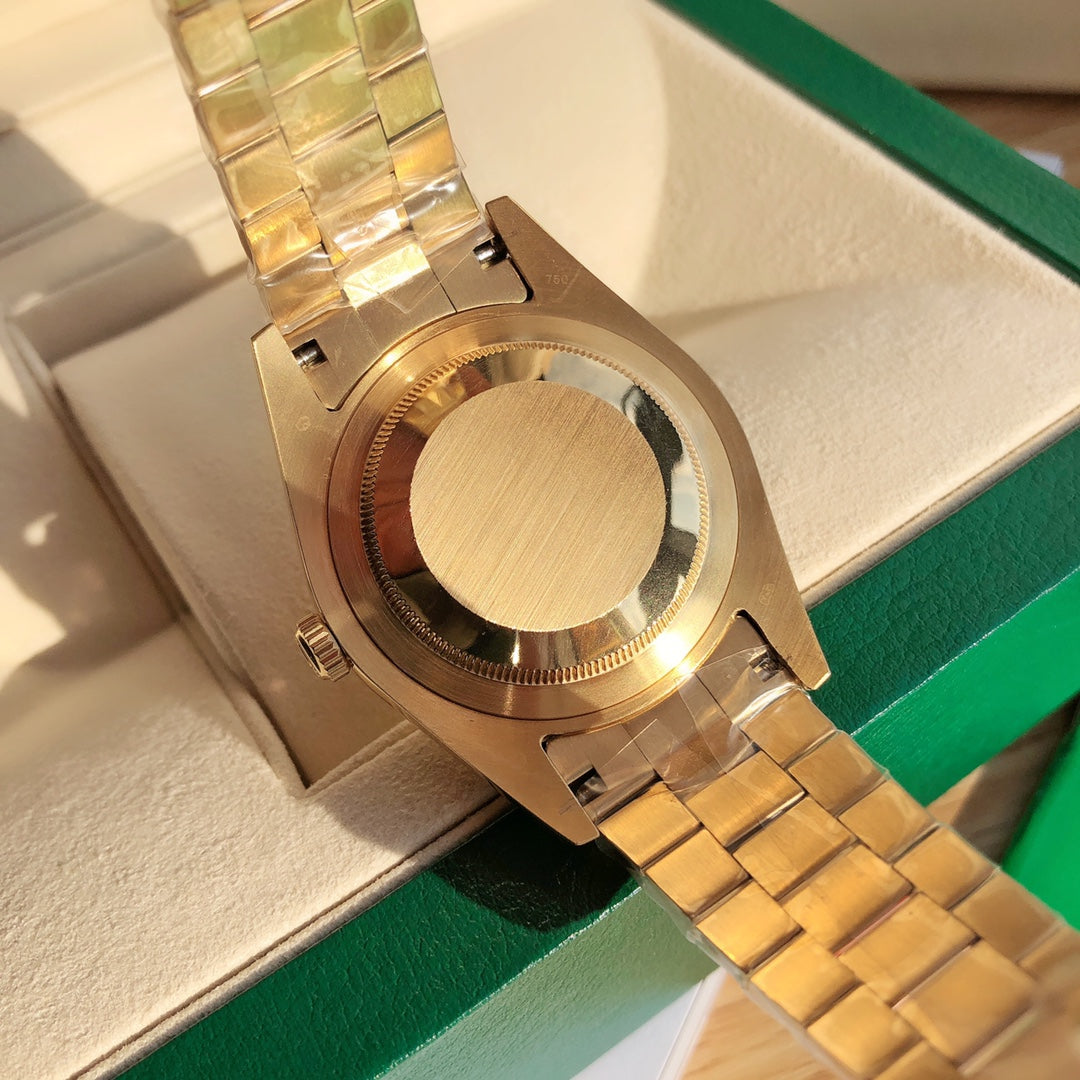 Rolex Day-Date 228238 : Black Dial