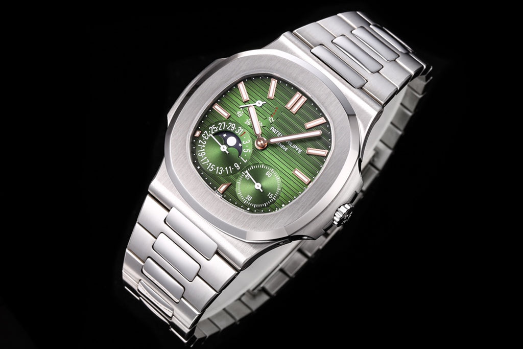Patek Philippe Nautilus Moon Phase 5712/1A: Olive Green