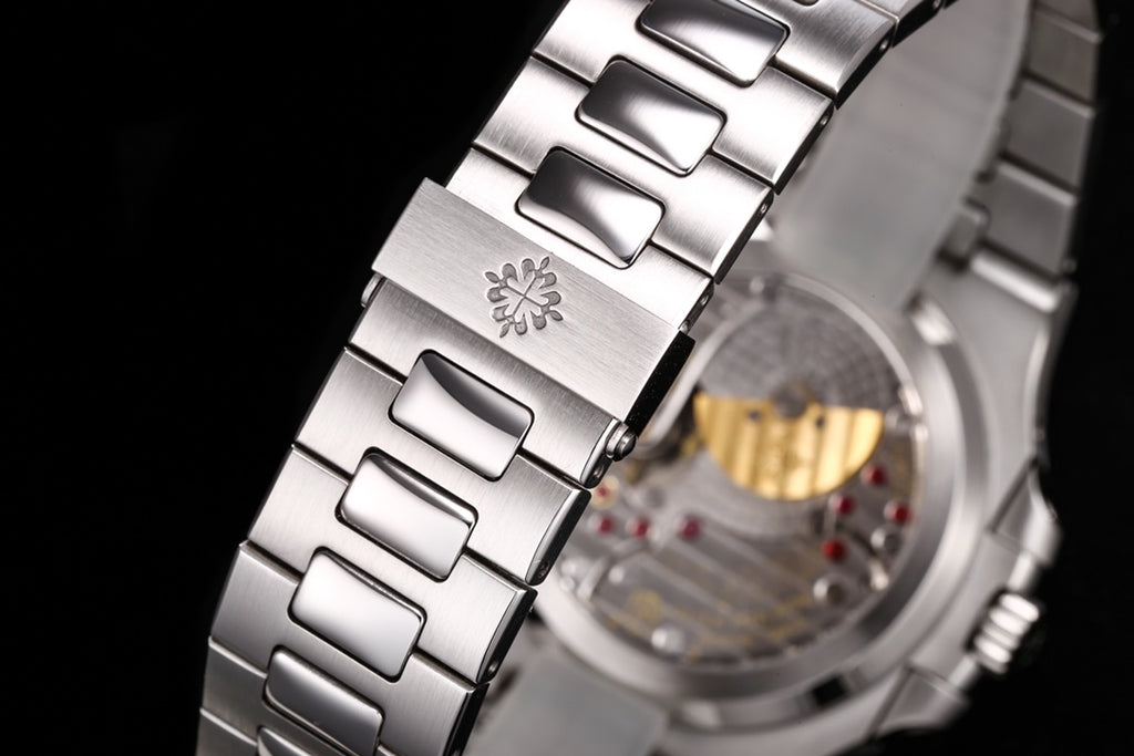 Patek Philippe Nautilus Moon Phase 5712/1A-001