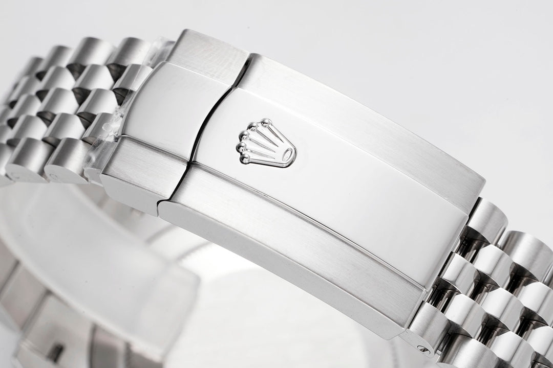 Rolex Datejust 41 126334 : Slate Dial Roman Numerals "Wimbledon"