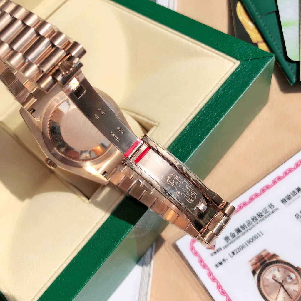 Rolex Day-Date 228235 : Sundust Dial