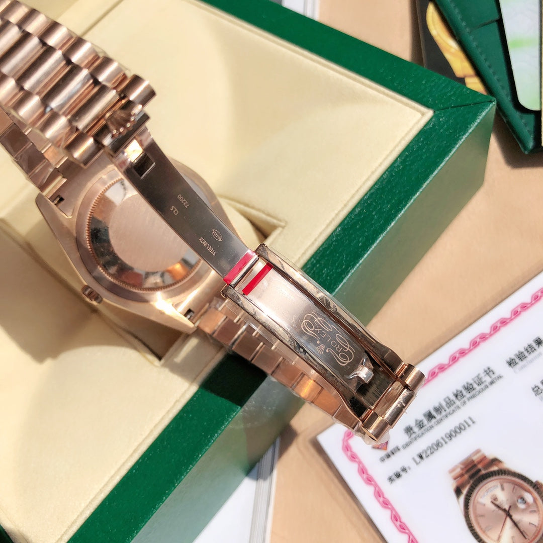 Rolex Day-Date 228235 : Sundust Dial
