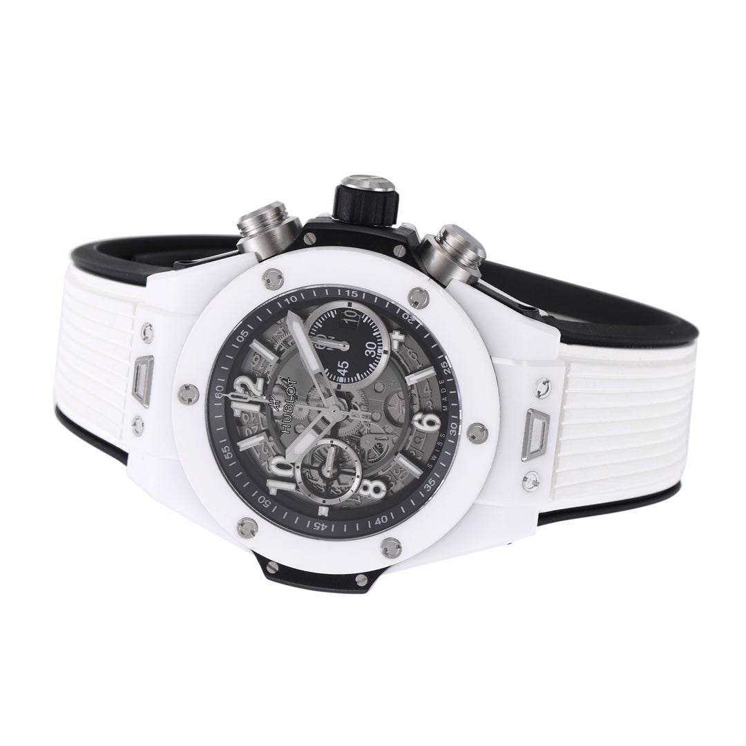 Hublot Big Bang Unico White 411.HX.1170.RX : "The White Ceramic"