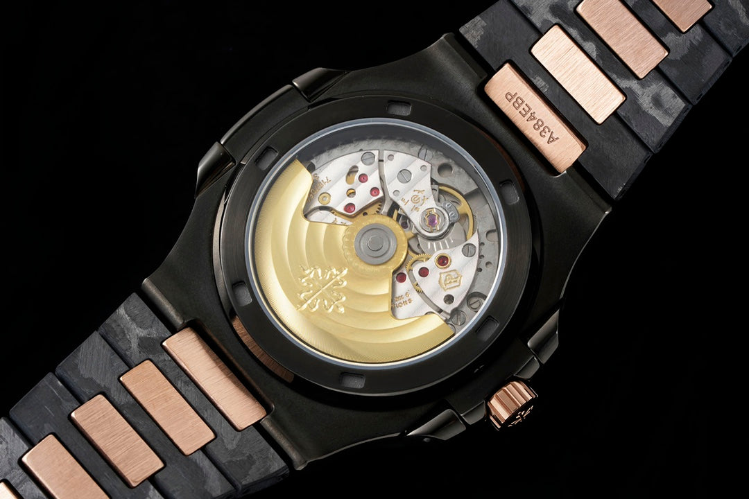 Patek Philippe DiW Carbon Nautilus 5711/1A : "Rose Gold Black Grail"
