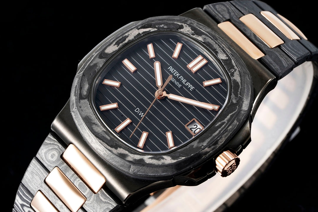 Patek Philippe DiW Carbon Nautilus 5711/1A : "Rose Gold Black Grail"