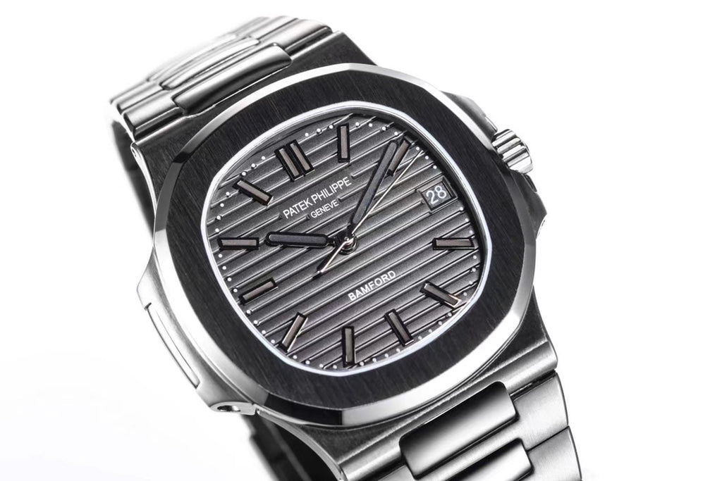 Patek Philippe Nautilus Bamford Edition 5711/1A : DLC Coated Matte Black Embossed Dial