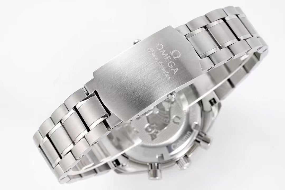Omega Speedmaster Racing 326.30.40.50.01.001