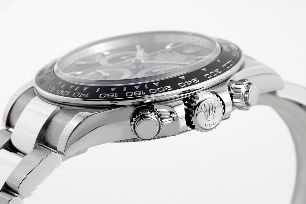 Rolex Cosmograph Daytona 126500LN : Black Dial “Reverse Panda”