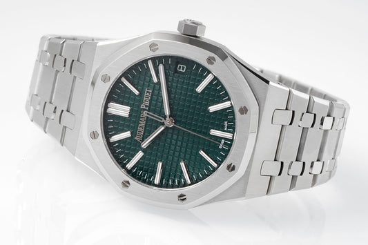 Audemars Piguet ROYAL OAK SELFWINDING "50TH ANNIVERSARY": Khaki Green