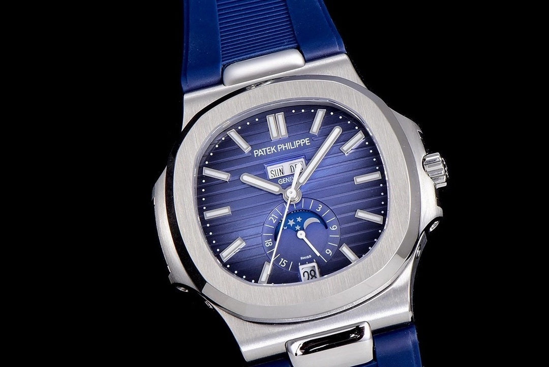 Patek Philippe Nautilus 5726/1A : Annual Calendar