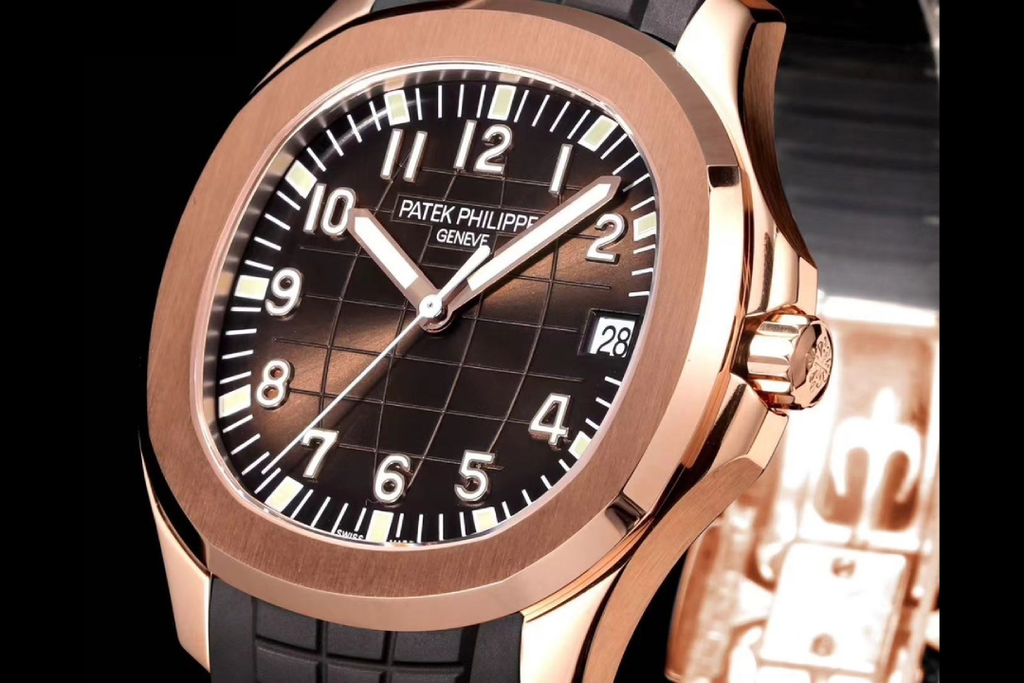 Patek Philippe Aquanaut 5167R-001 : Chocolate Brown Sunburst "The Chocolate"