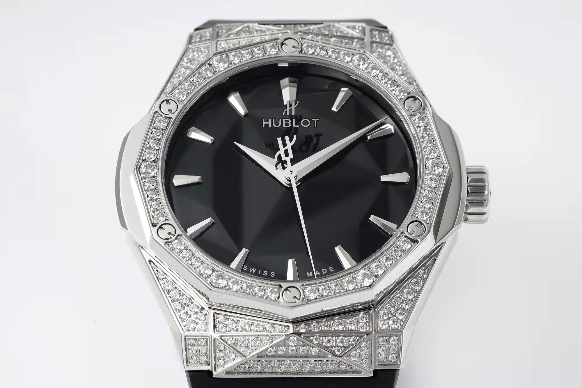 Hublot Classic Fusion Orlinski Titanium Pavé 550.NS.1800.RX.1604.ORL19 : Polished Faceted Black "Iced Out"