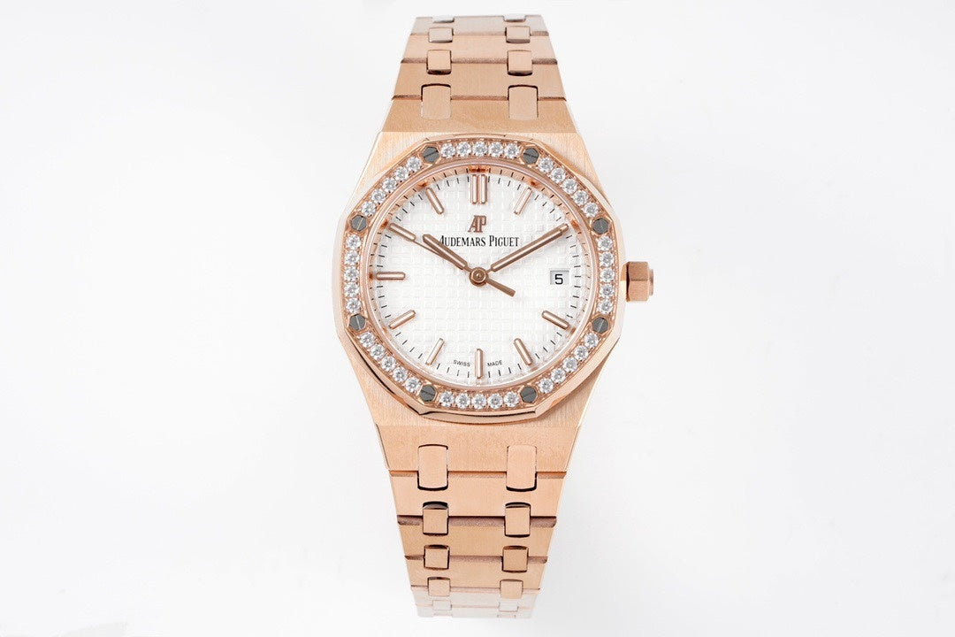 Audemars Piguet Royal Oak 77451OR.ZZ.1361OR.01 : Pink Gold, Diamond Bezel