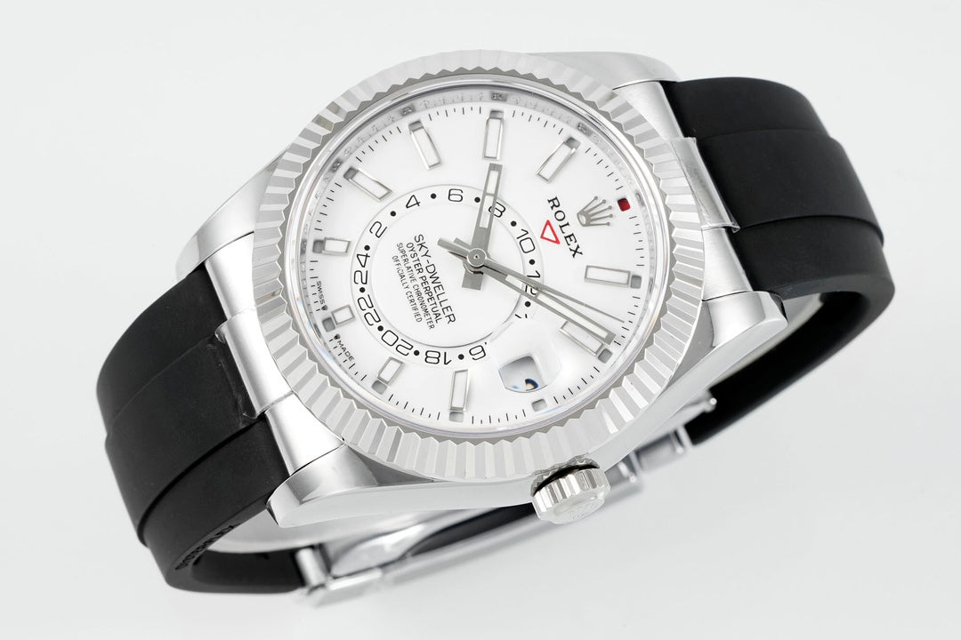 Rolex Sky-Dweller 336239 : Silver / White Dial