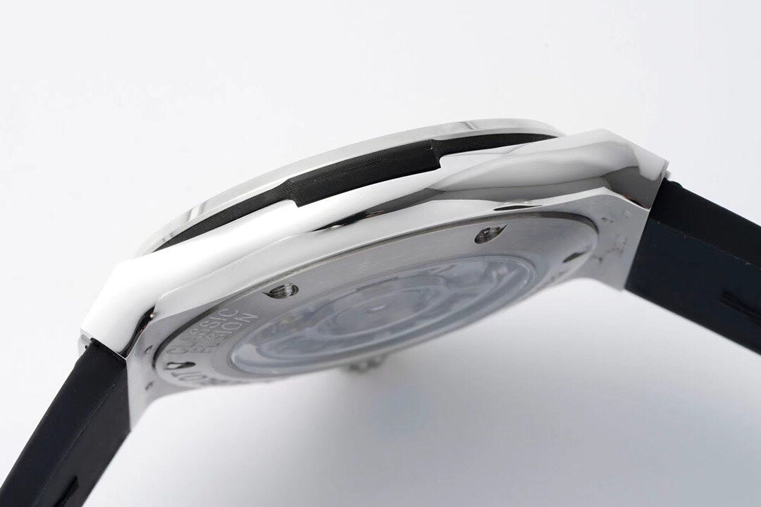 Hublot Classic Fusion 542.NX.7071.RX : Racing Grey Titanium