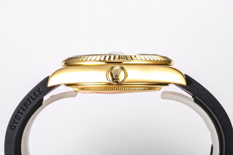 Rolex Sky-Dweller 336238 : Yellow Gold / Gold Dial