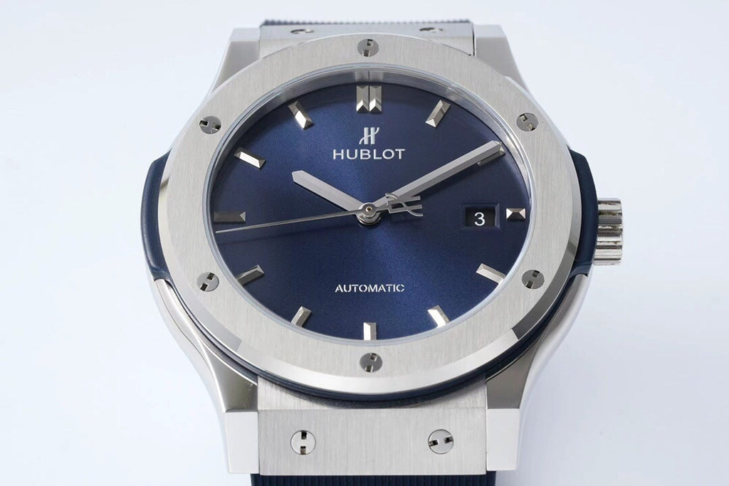 Hublot Classic Fusion 542.NX.7170.RX : Blue Sunray, Titanium