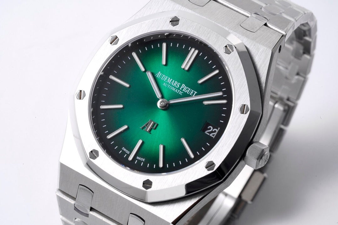 Audemars Piguet Royal Oak 16202PT.OO.1240PT.01 : Smoked Green "The AP House Exclusive"