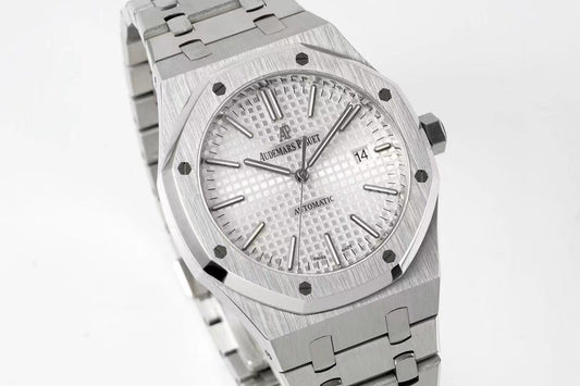 Audemars Piguet ROYAL OAK SELFWINDING "50TH ANNIVERSARY": White