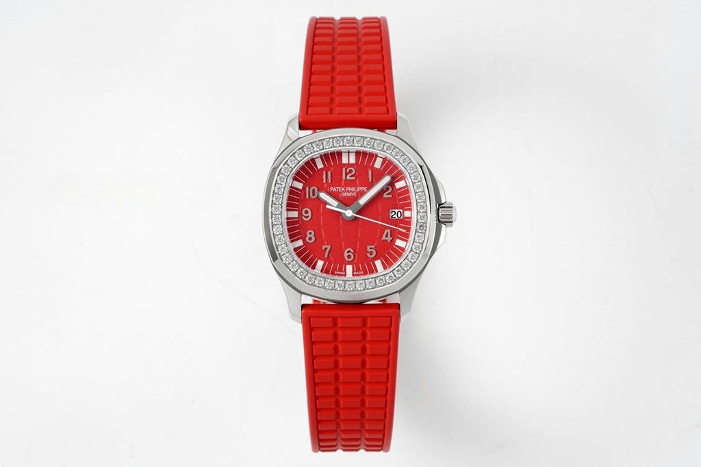 Patek Philippe Aquanaut Luce 5267/200A : "Diamond Bezel" Red