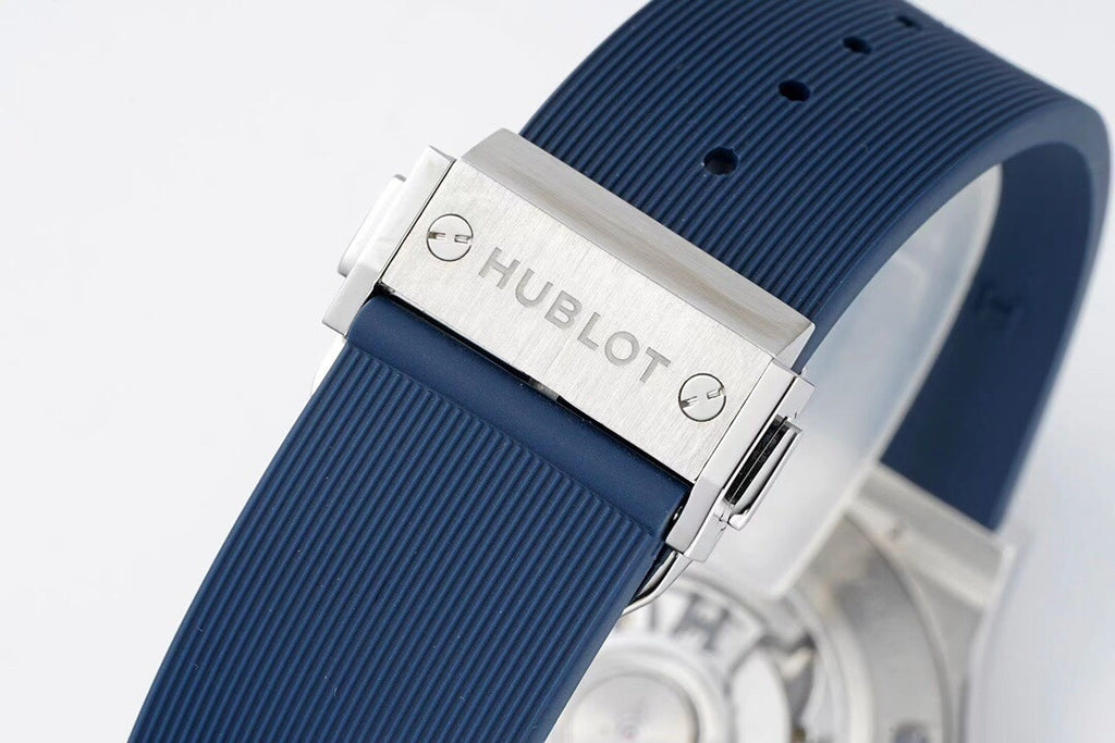 Hublot Classic Fusion 542.NX.7170.RX : Blue Sunray, Titanium