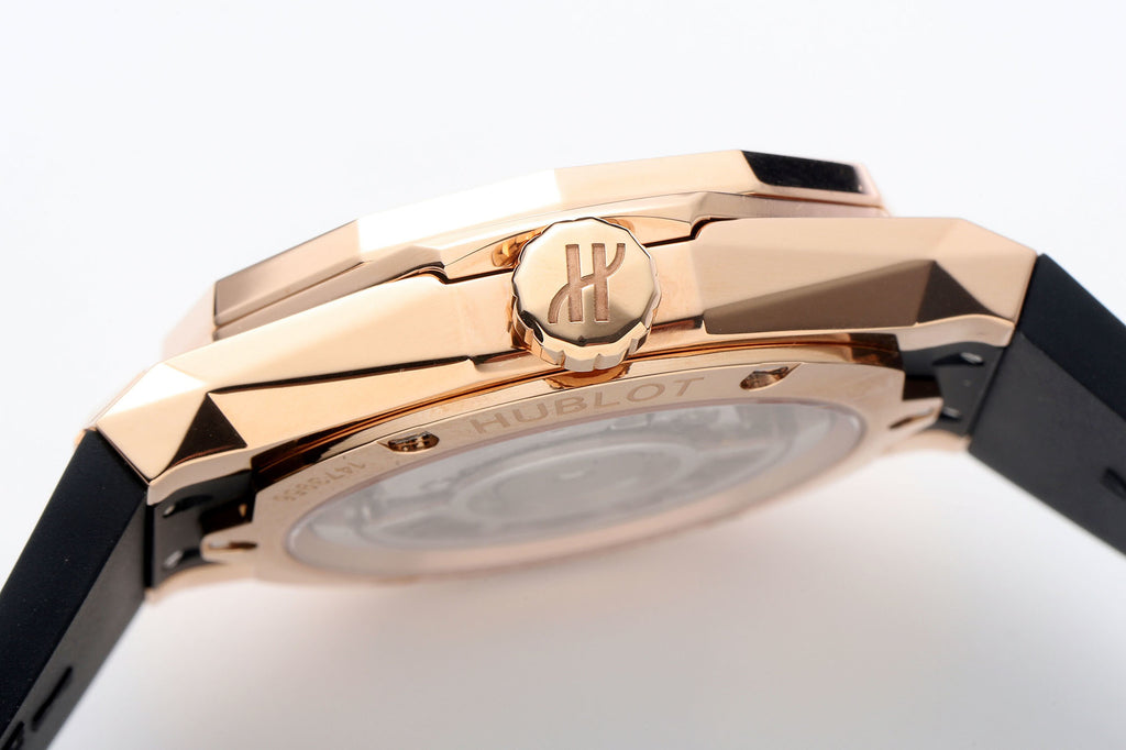 Hublot Classic Fusion Orlinski King Gold Pavé 550.OS.1800.RX.ORL19 : Polished Faceted Black "The Orlinski"