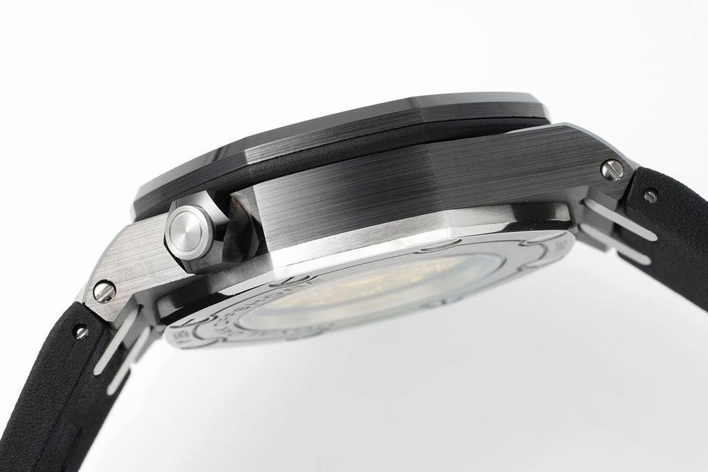 Audemars Piguet Royal Oak Offshore Diver 15707CE.OO.A002CA.01 : Orange "The Beast"