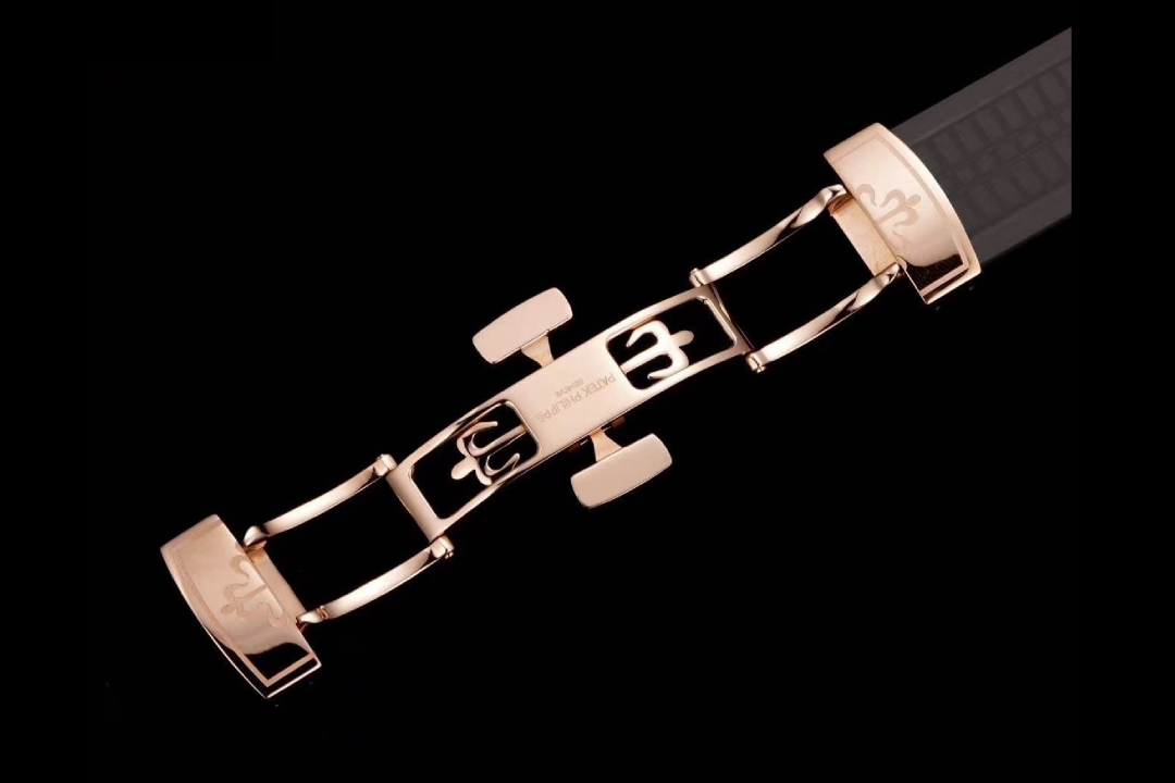 Patek Philippe Aquanaut 5167R-001 : Chocolate Brown Sunburst "The Chocolate"