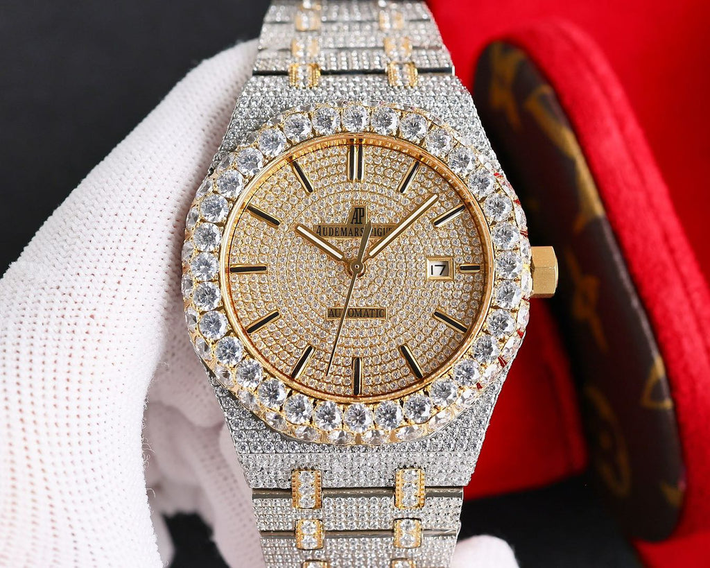 Audemars Piguet Royal Oak 15400OR : "Iced Out Rose Gold"