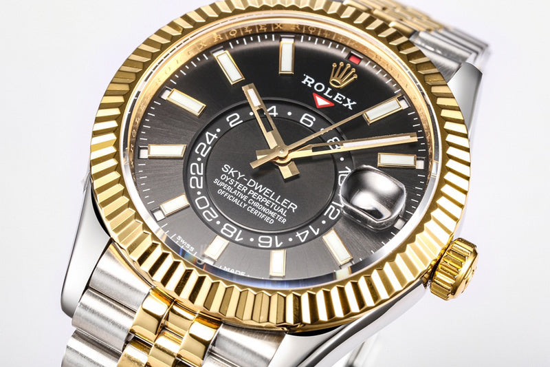 Rolex Sky-Dweller 336933 : Two-Tone / Black Dial