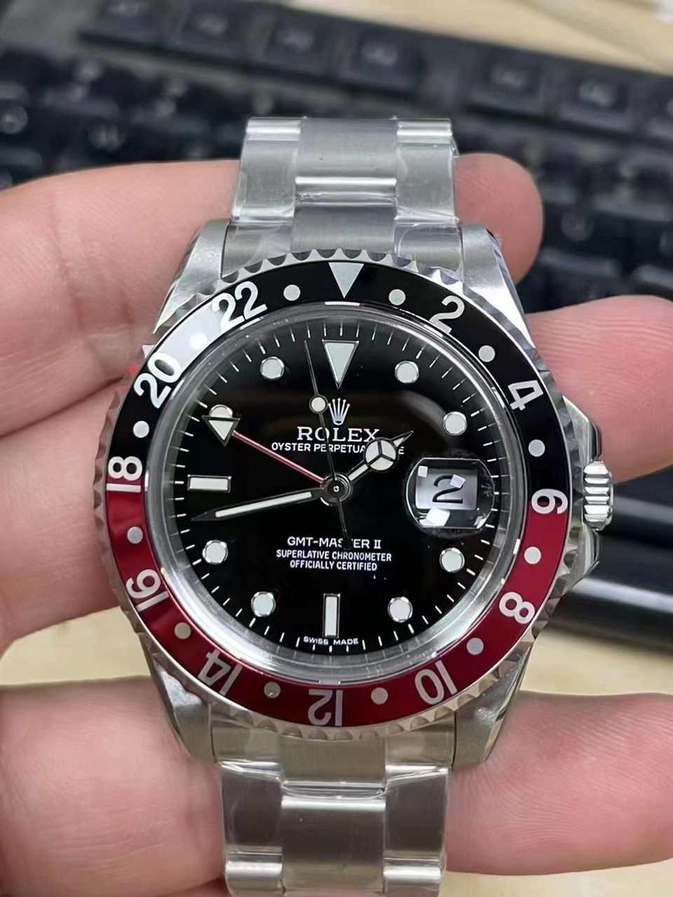 Rolex GMT-Master II 16710 : Black Dial "Coke"