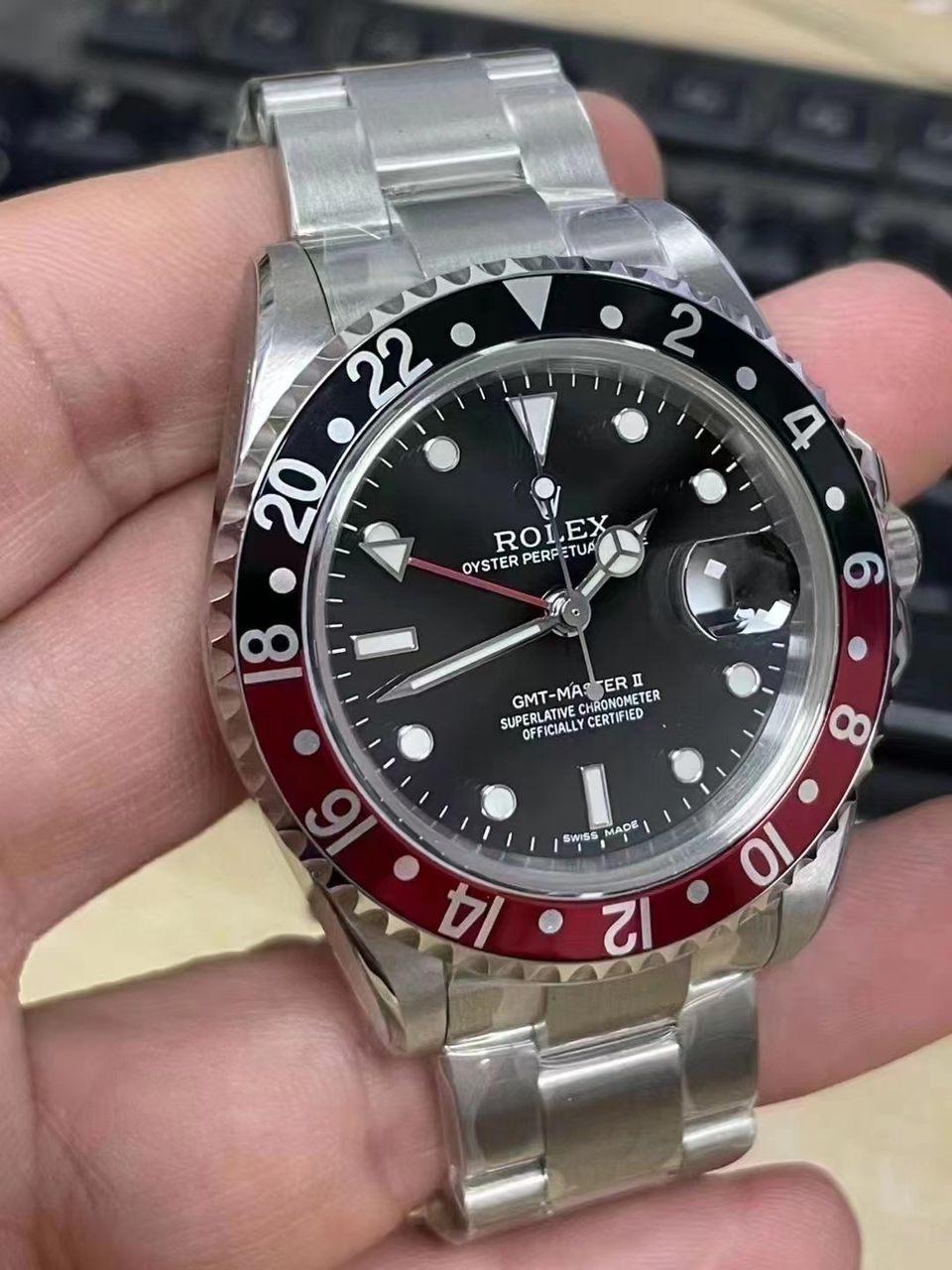Rolex GMT-Master II 16710 : Black Dial "Coke"
