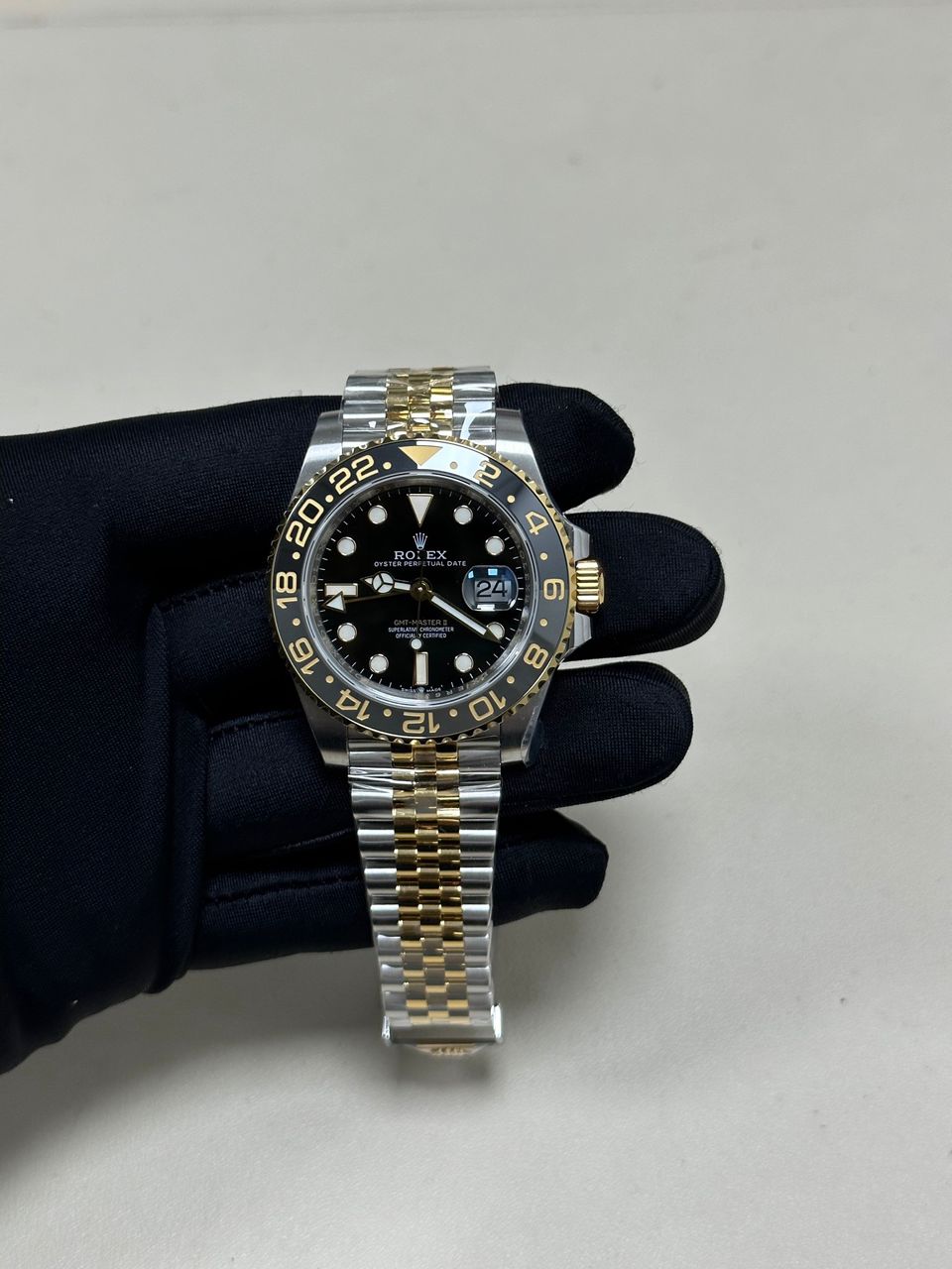 Rolex GMT-Master II 126713GRNR : Two Tone "Bruce Wayne"