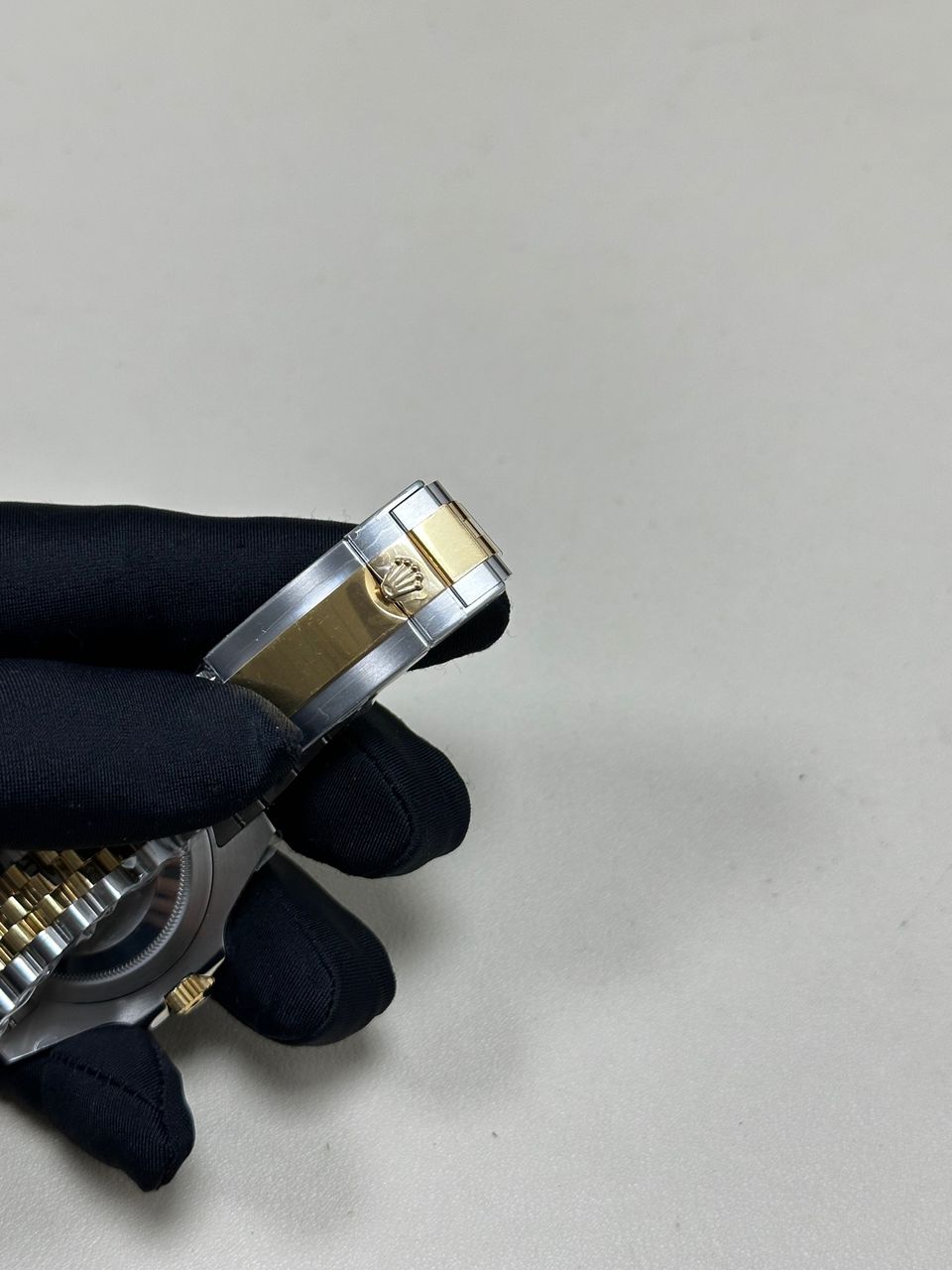 Rolex GMT-Master II 126713GRNR : Two Tone "Bruce Wayne"