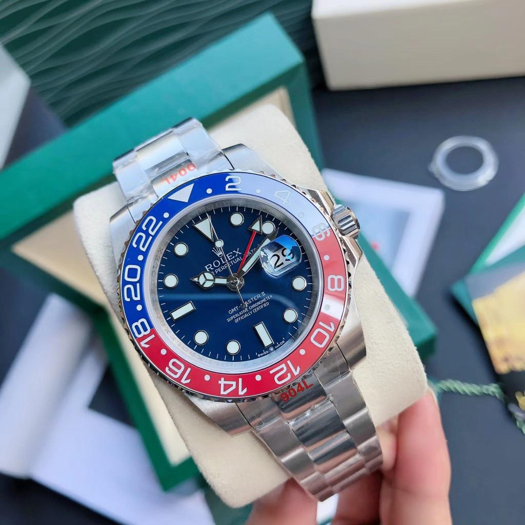 Rolex GMT-Master II 126719BLRO : Blue Dial "Pepsi"