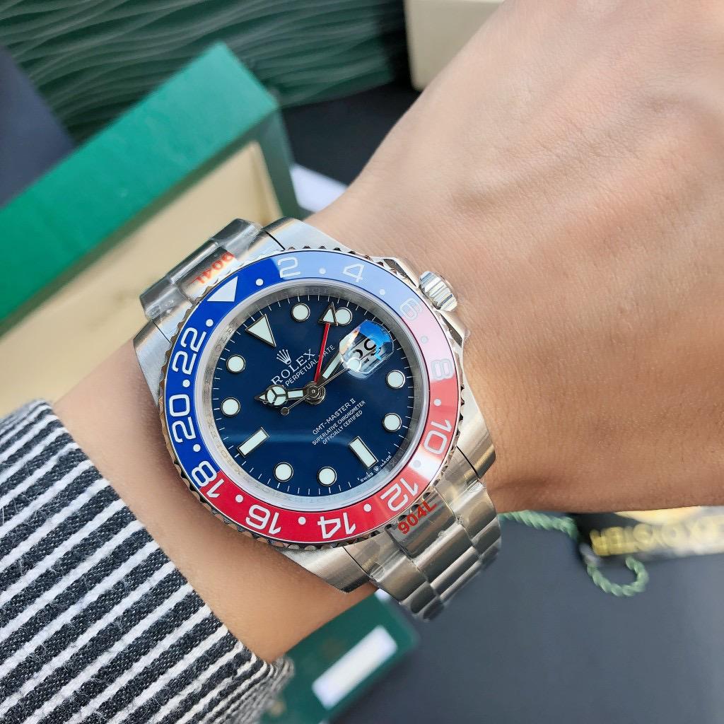 Rolex GMT-Master II 126719BLRO : Blue Dial "Pepsi"
