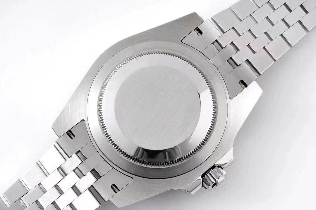 Rolex GMT-Master II 126710GRNR : "Bruce Wayne"