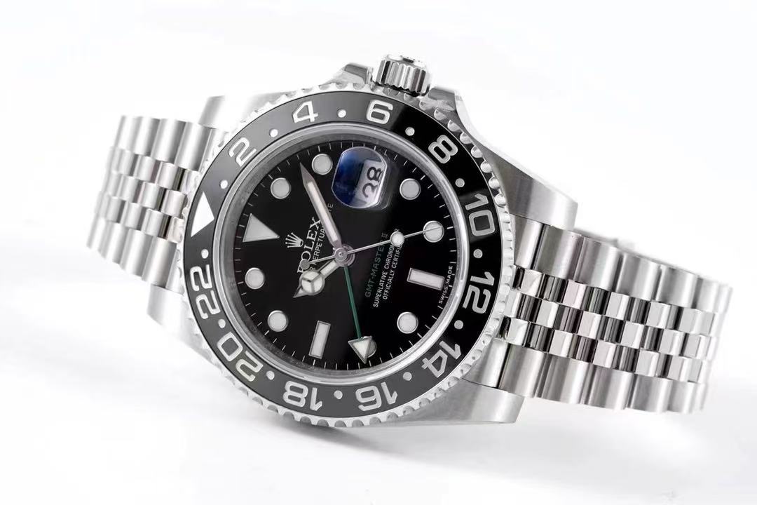 Rolex GMT-Master II 126710GRNR : "Bruce Wayne"