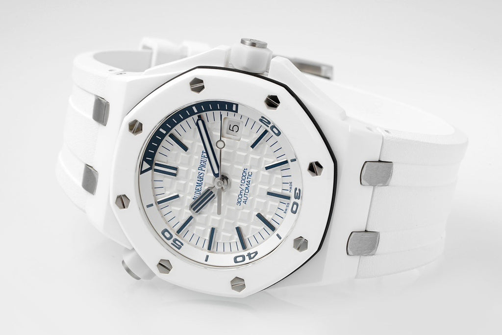 Audemars Piguet Royal Oak Offshore 15707CB.OO.A010CA.01 : White Méga Tapisserie